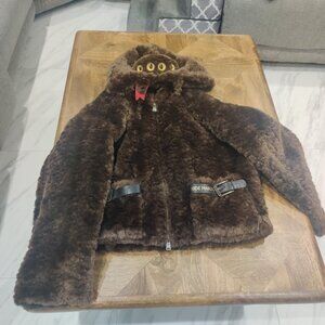 13DE MARZO  Harry Potter The Monster Book Fuzzy Coat size L New oversized